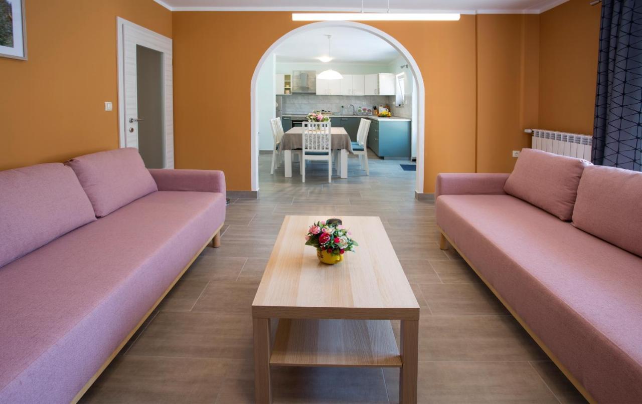 Apartman Lori Kastav Eksteriør billede